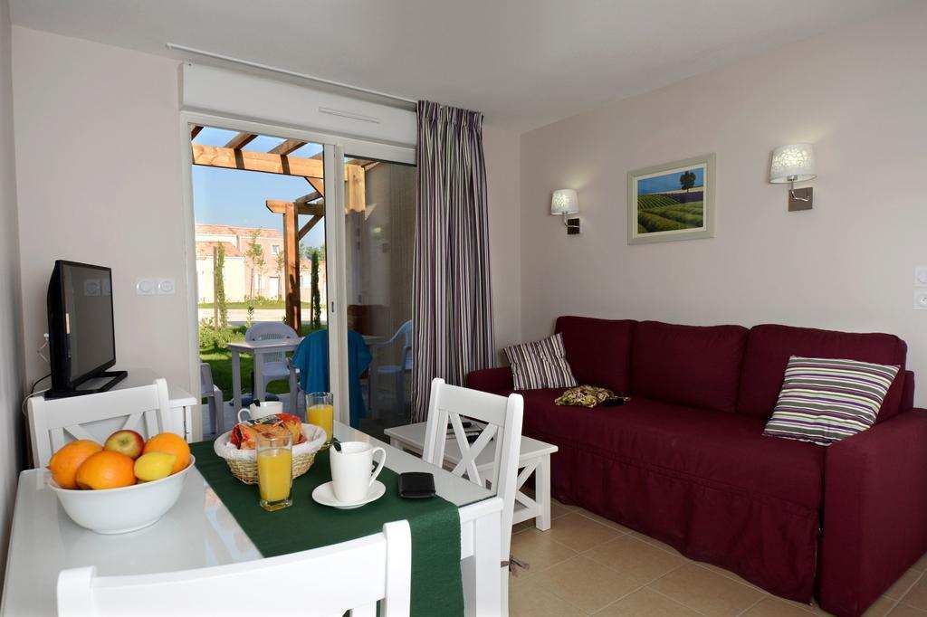 Residence Odalys Le Mas Des Alpilles パラドゥー エクステリア 写真