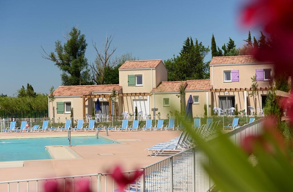 Residence Odalys Le Mas Des Alpilles パラドゥー エクステリア 写真