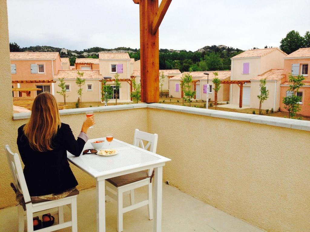 Residence Odalys Le Mas Des Alpilles パラドゥー エクステリア 写真