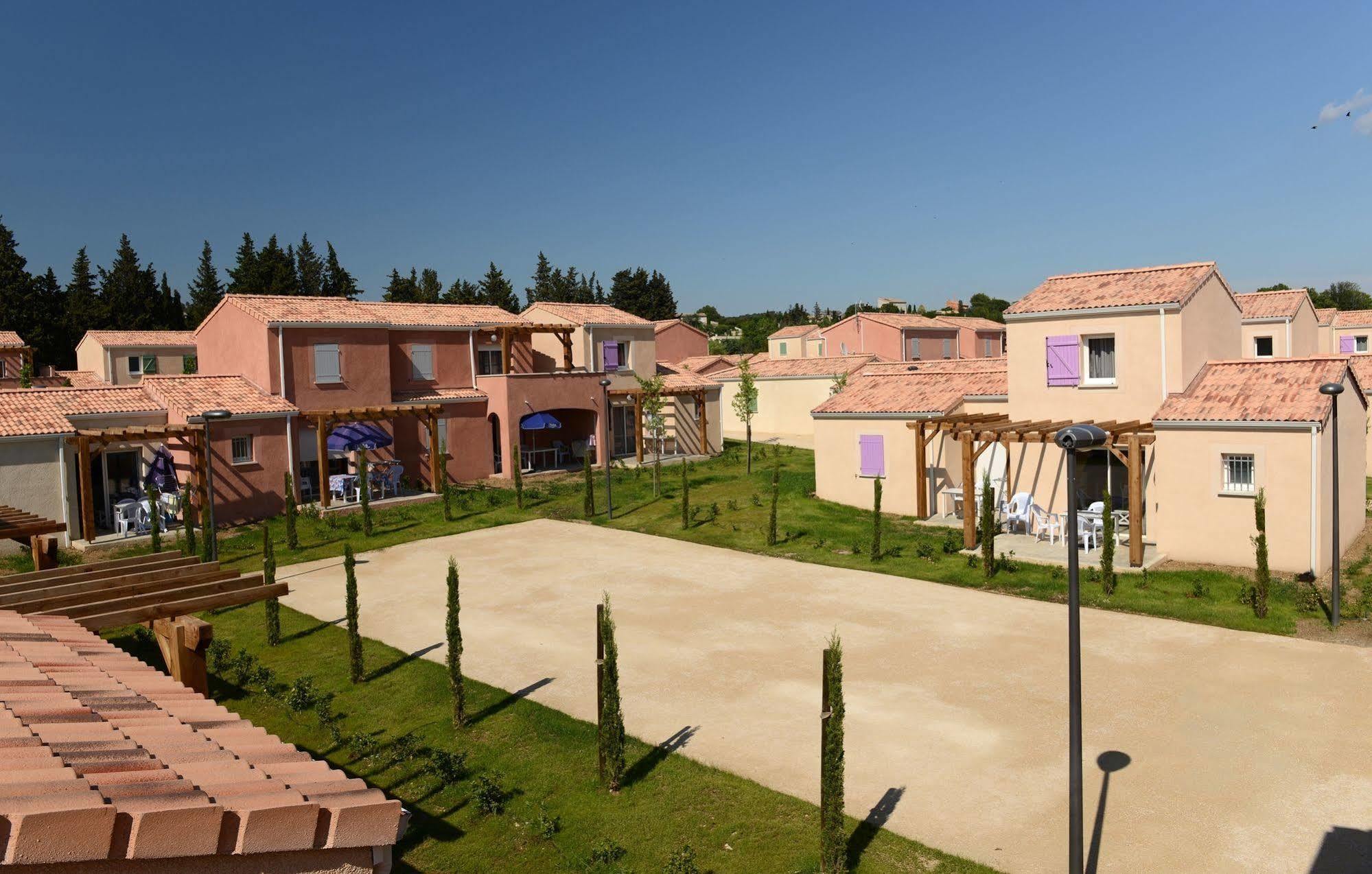 Residence Odalys Le Mas Des Alpilles パラドゥー エクステリア 写真