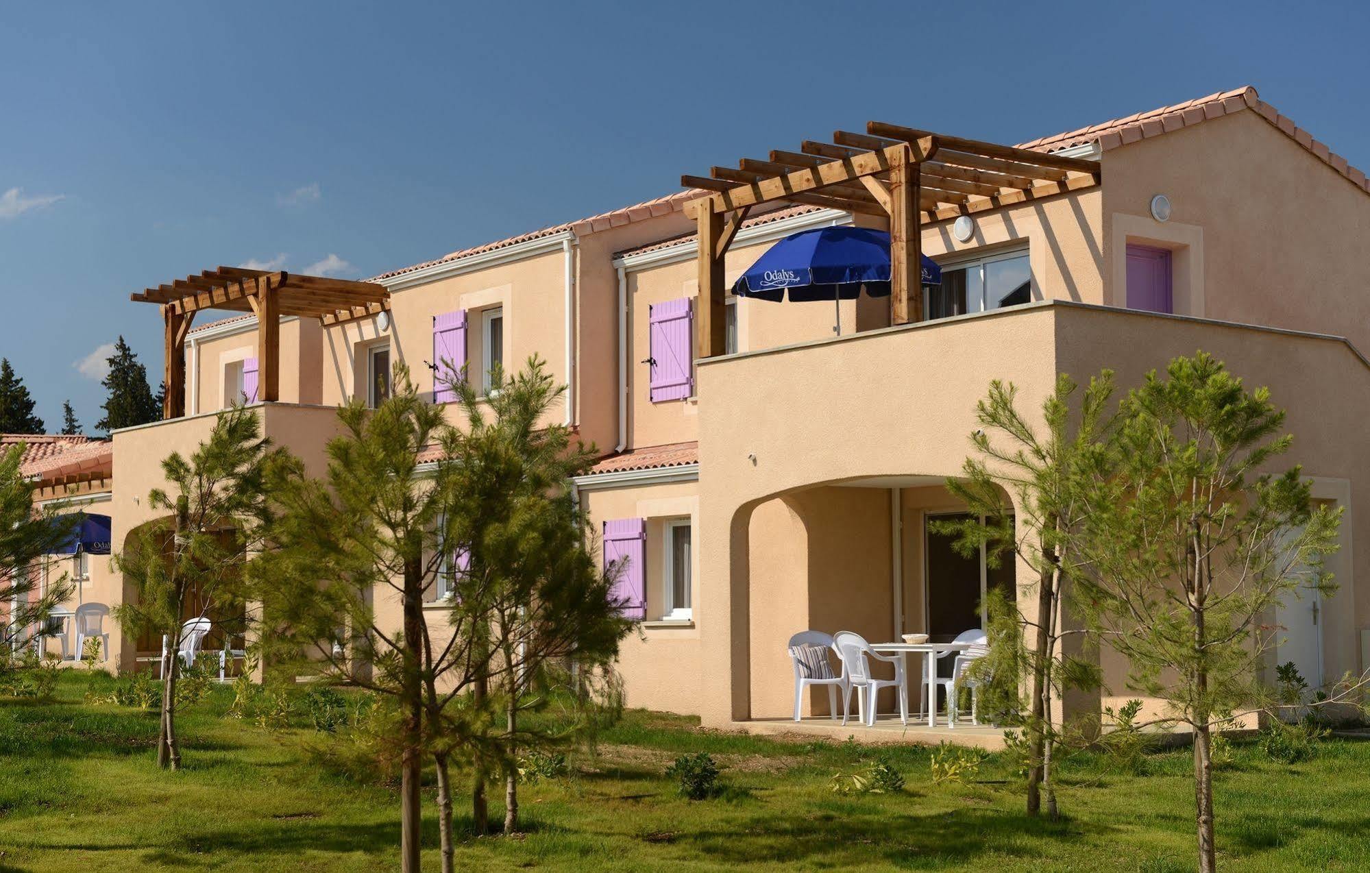 Residence Odalys Le Mas Des Alpilles パラドゥー エクステリア 写真