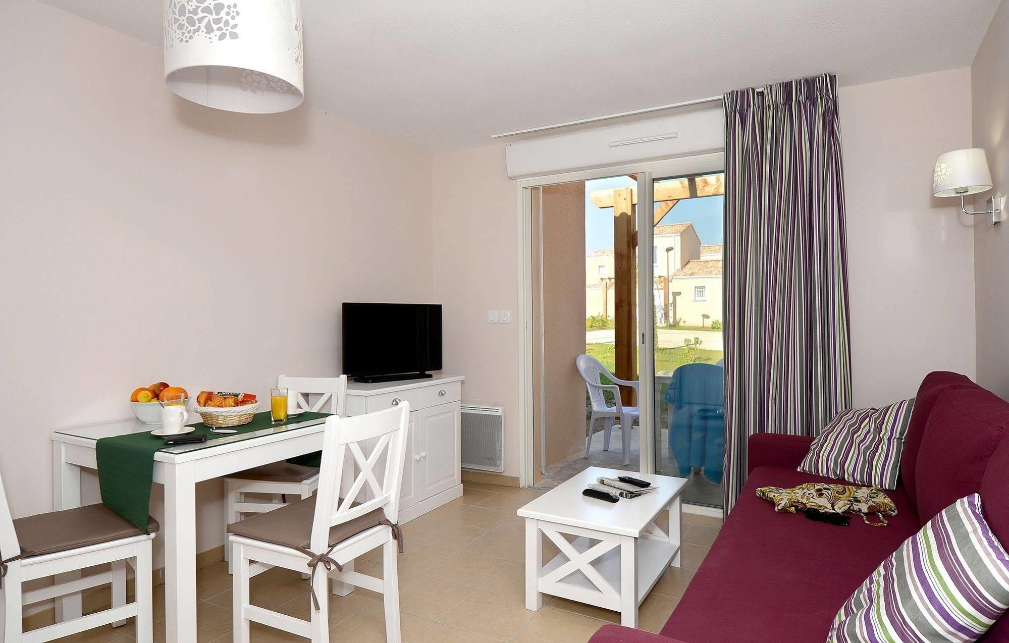 Residence Odalys Le Mas Des Alpilles パラドゥー エクステリア 写真
